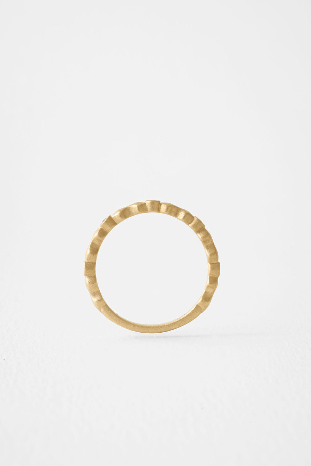 Scalloped Band