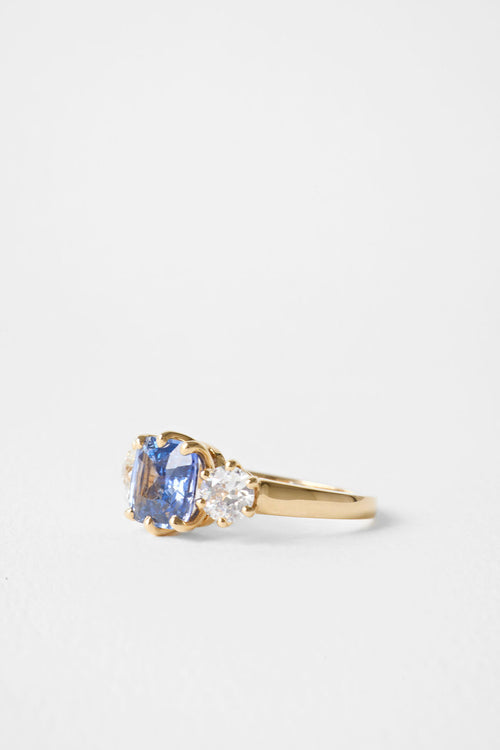 Ceylon Sapphire Three-Stone | OAK