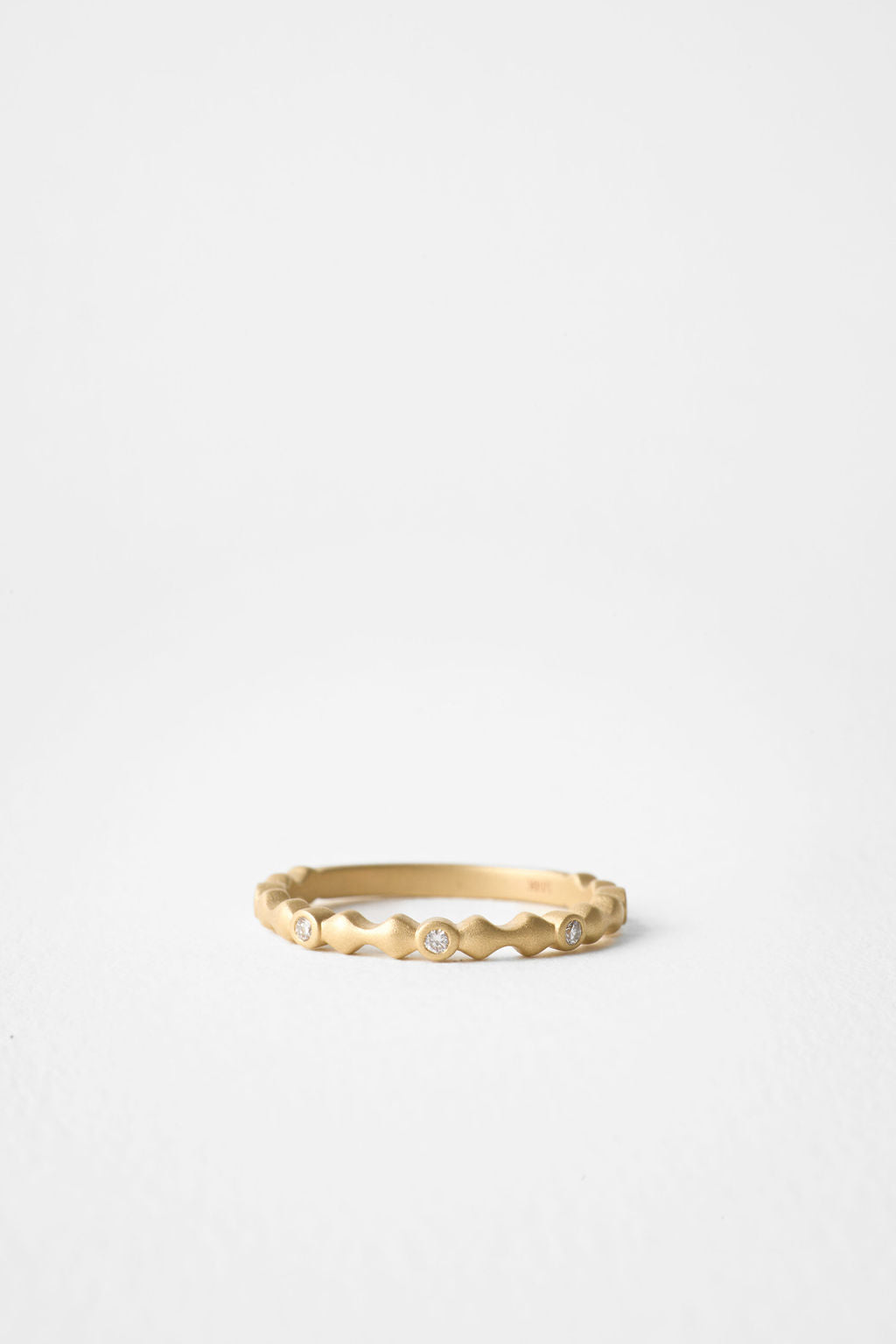 Scalloped Band