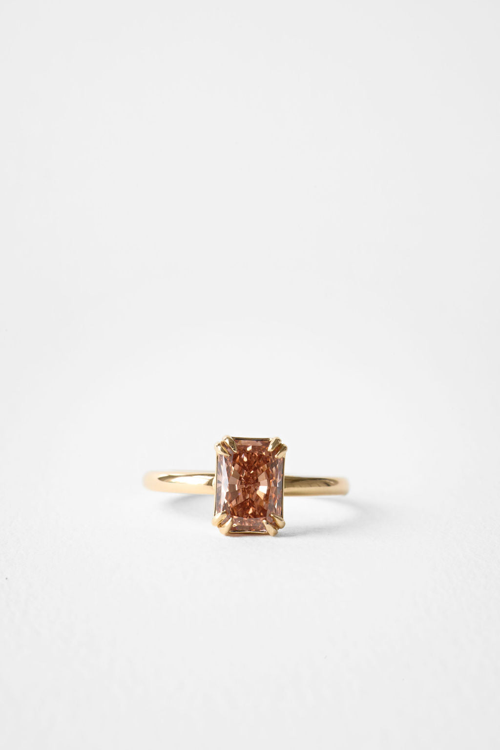 Alba | Champagne Radiant
