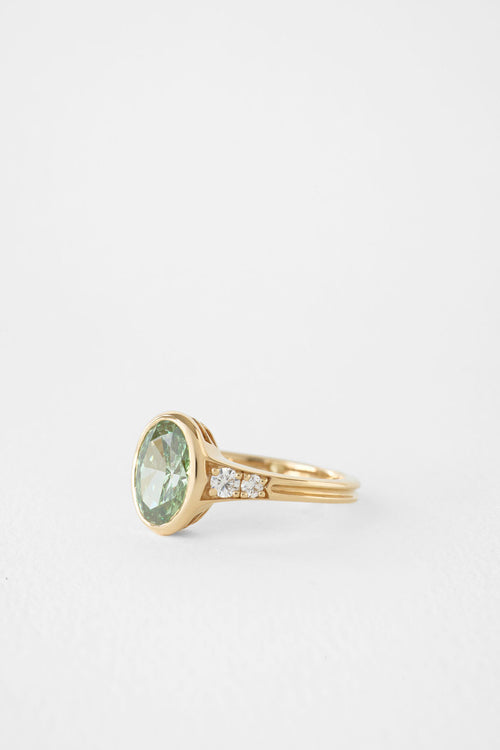 2.04 ct Lea || Green Oval