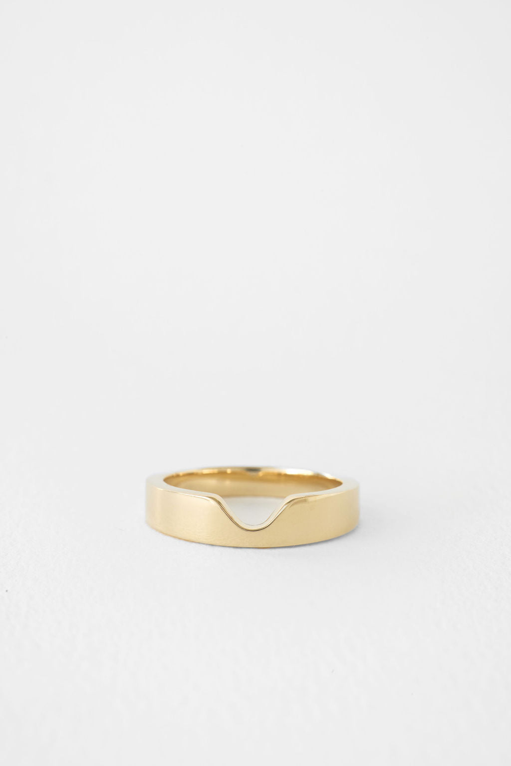 Oval Cut-Out Cigar Band
