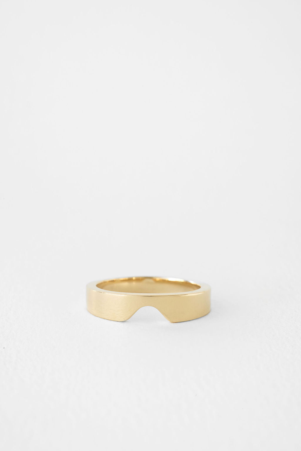 Oval Cut-Out Cigar Band