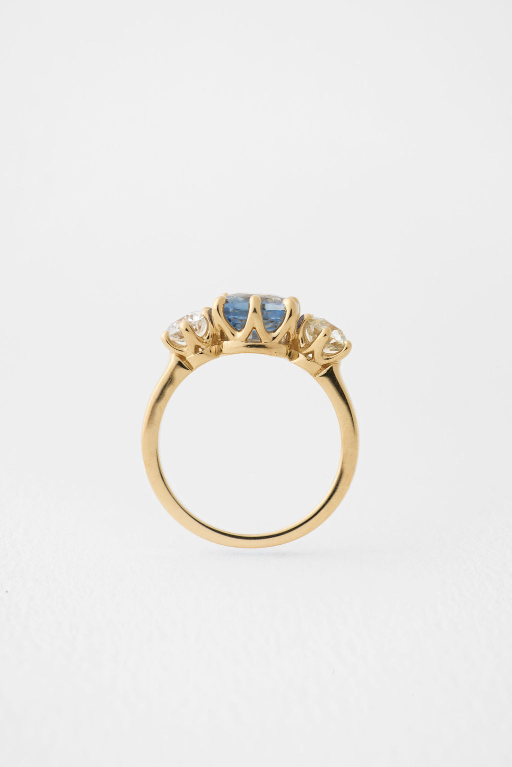 Ceylon Sapphire Three-Stone | OAK