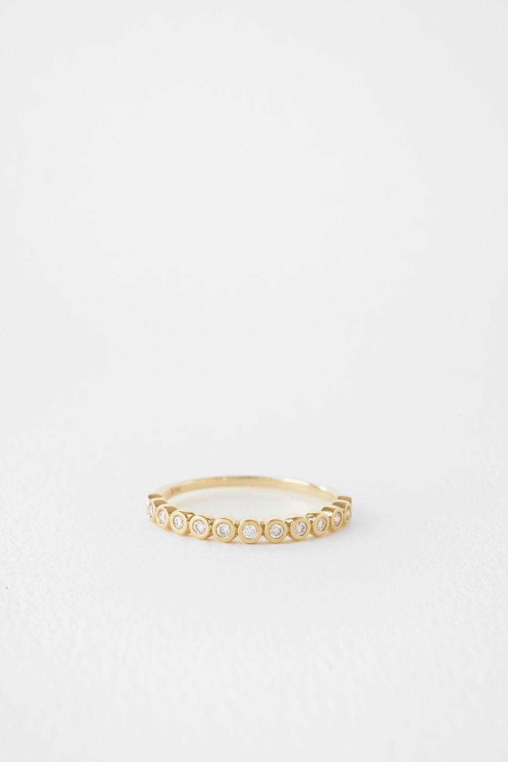 Round Bezel Band