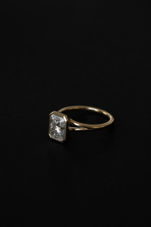 Fleur || Radiant – June Rings