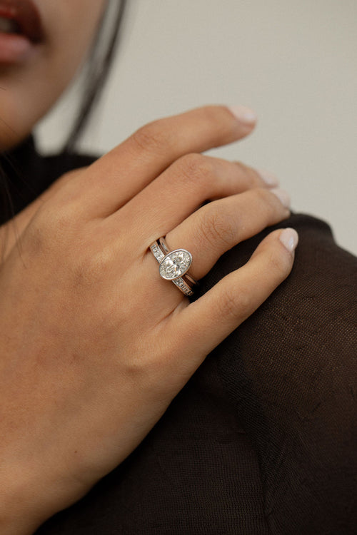 Asscher Channel Band  | Ready to Ship