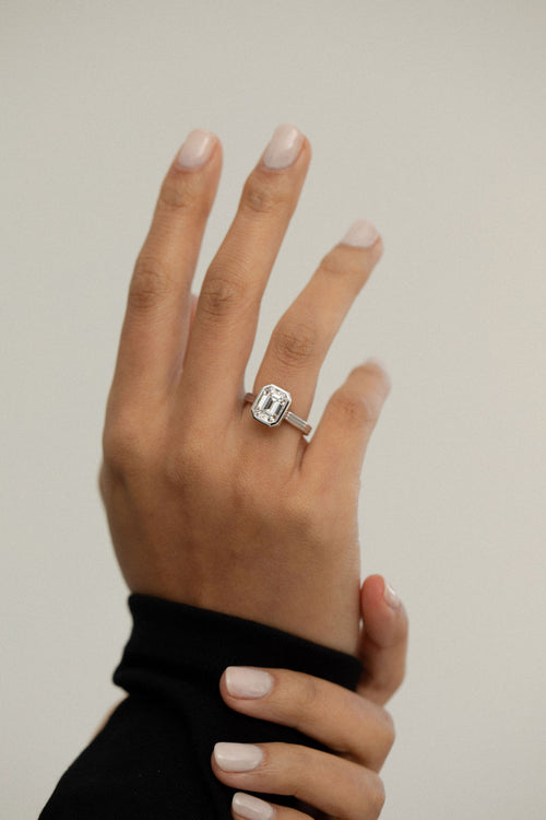 Cassia Bezel || Emerald