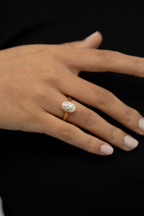 Cassia Bezel || Oval