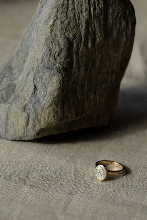 Cassia Bezel Oval | Quote P590
