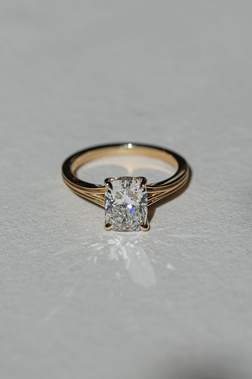 2.60 ct elongated cushion Ridged Solitaire