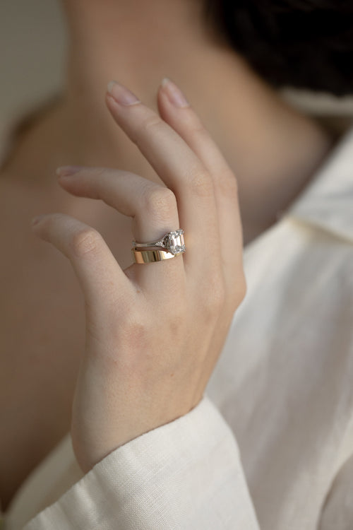 Contour V Cigar Band