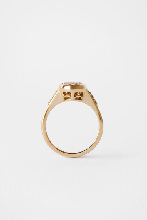 Lea || Champagne Oval