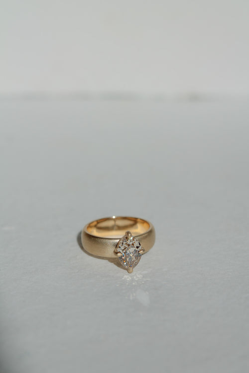 Old Mine Champagne Marquise Solitaire | OAK (view 2)