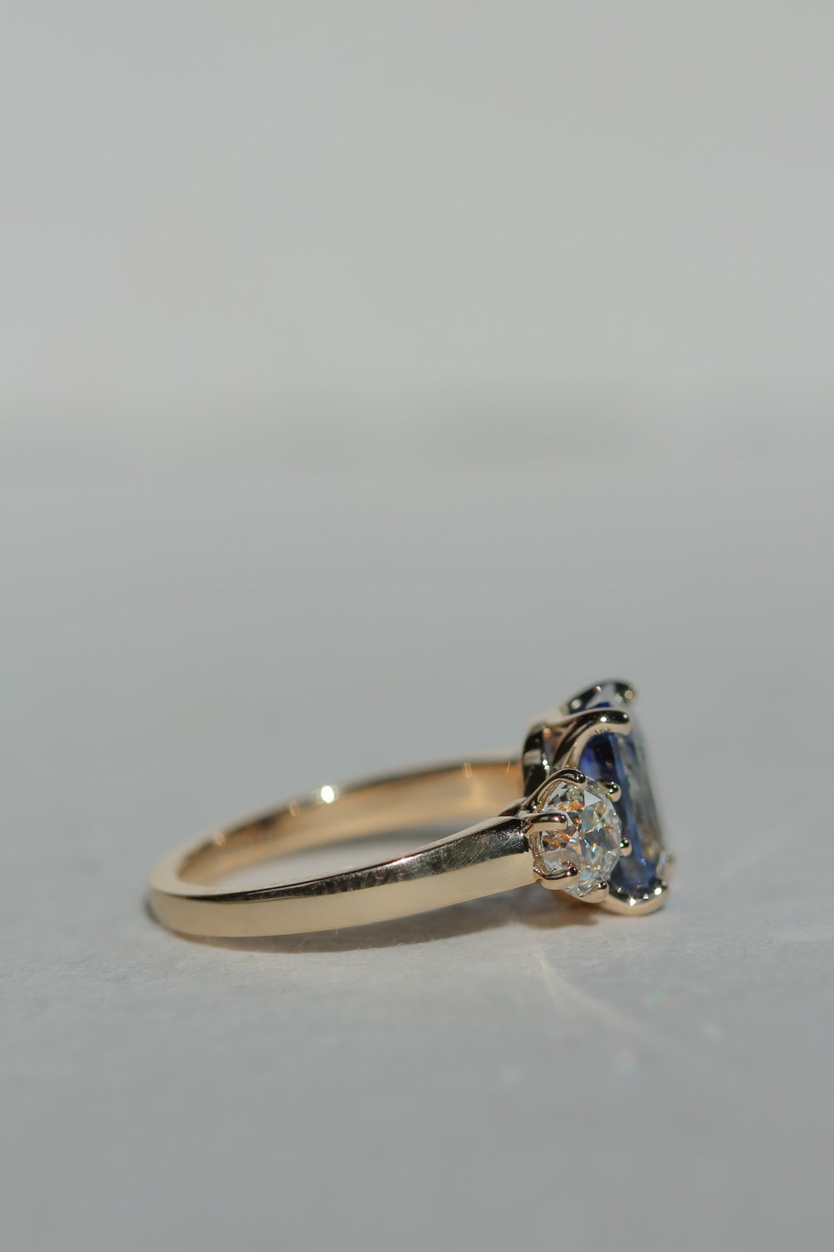 Parti Blue Ceylon Sapphire Three-Stone | OAK (view 4)