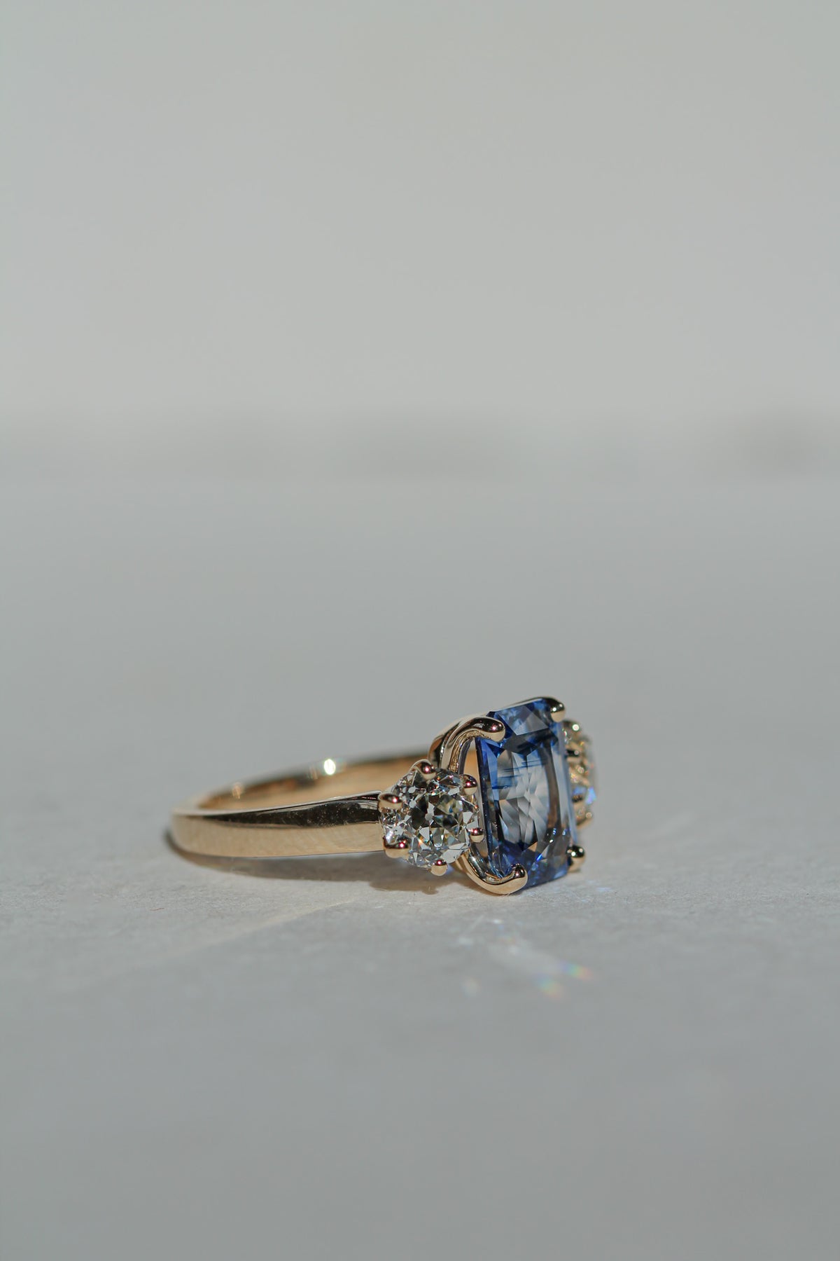Parti Blue Ceylon Sapphire Three-Stone | OAK (view 3)