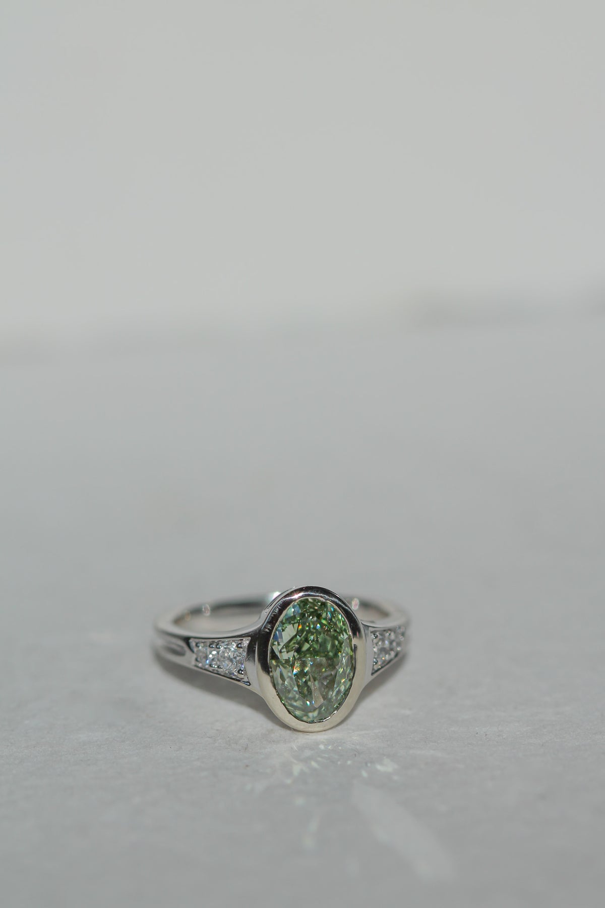 Lea | 2.05 ct Green Diamond