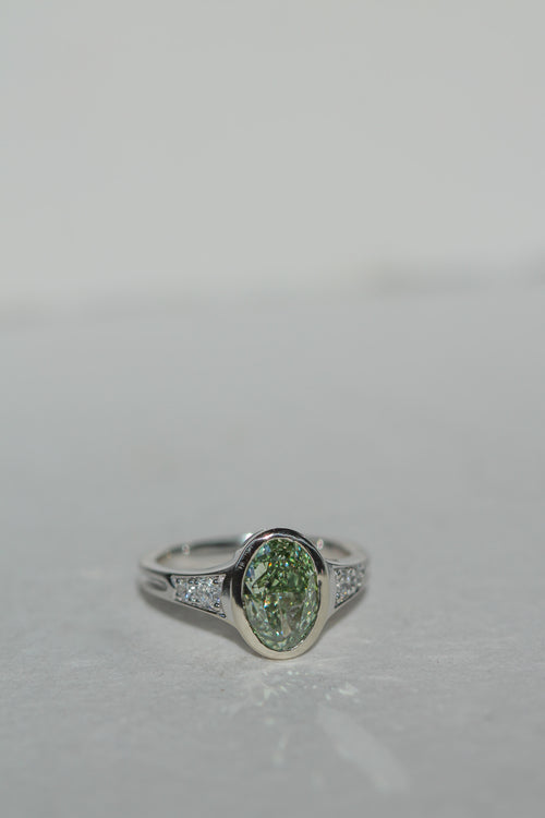 Lea | 2.05 ct Green Diamond