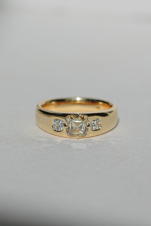 French Cut Three-Stone Signet | OAK