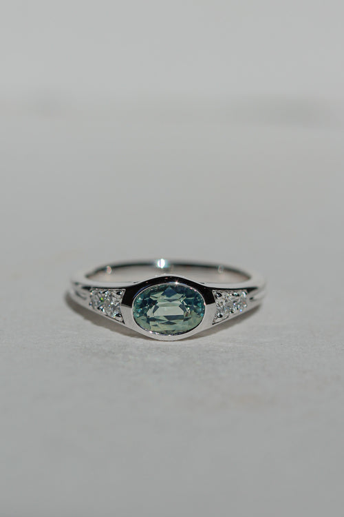 East-West Sapphire Lea | OAK