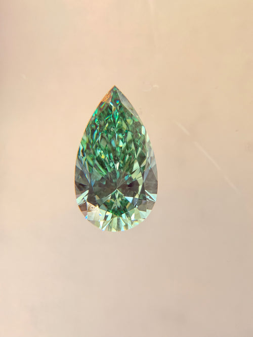 1.37 ct Green Pear | Loose Diamond