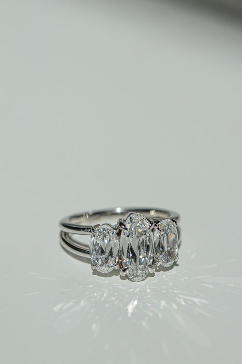 Gale | White Diamond Movals (view 5)
