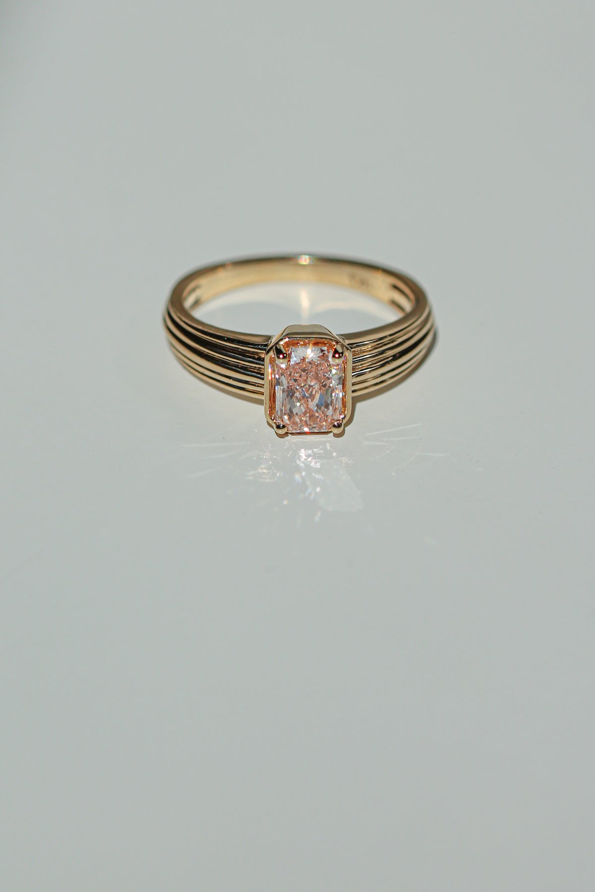 pink diamond radiant cut ring (view 8)