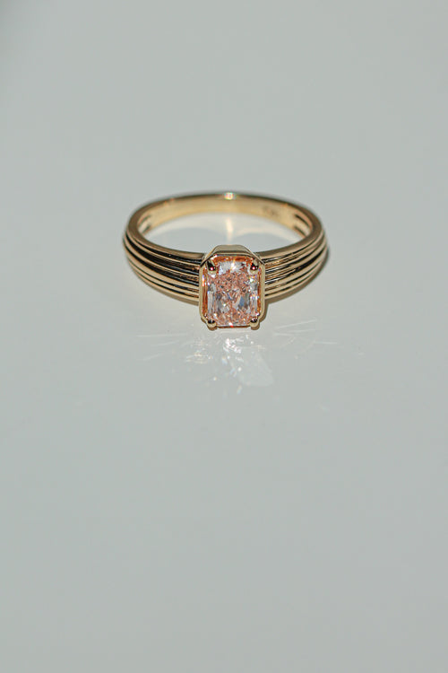 pink diamond radiant cut ring (view 4)