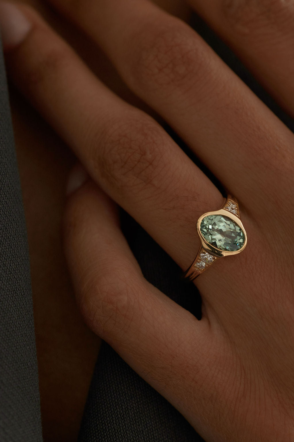 Green Sapphire Lea | Oval
