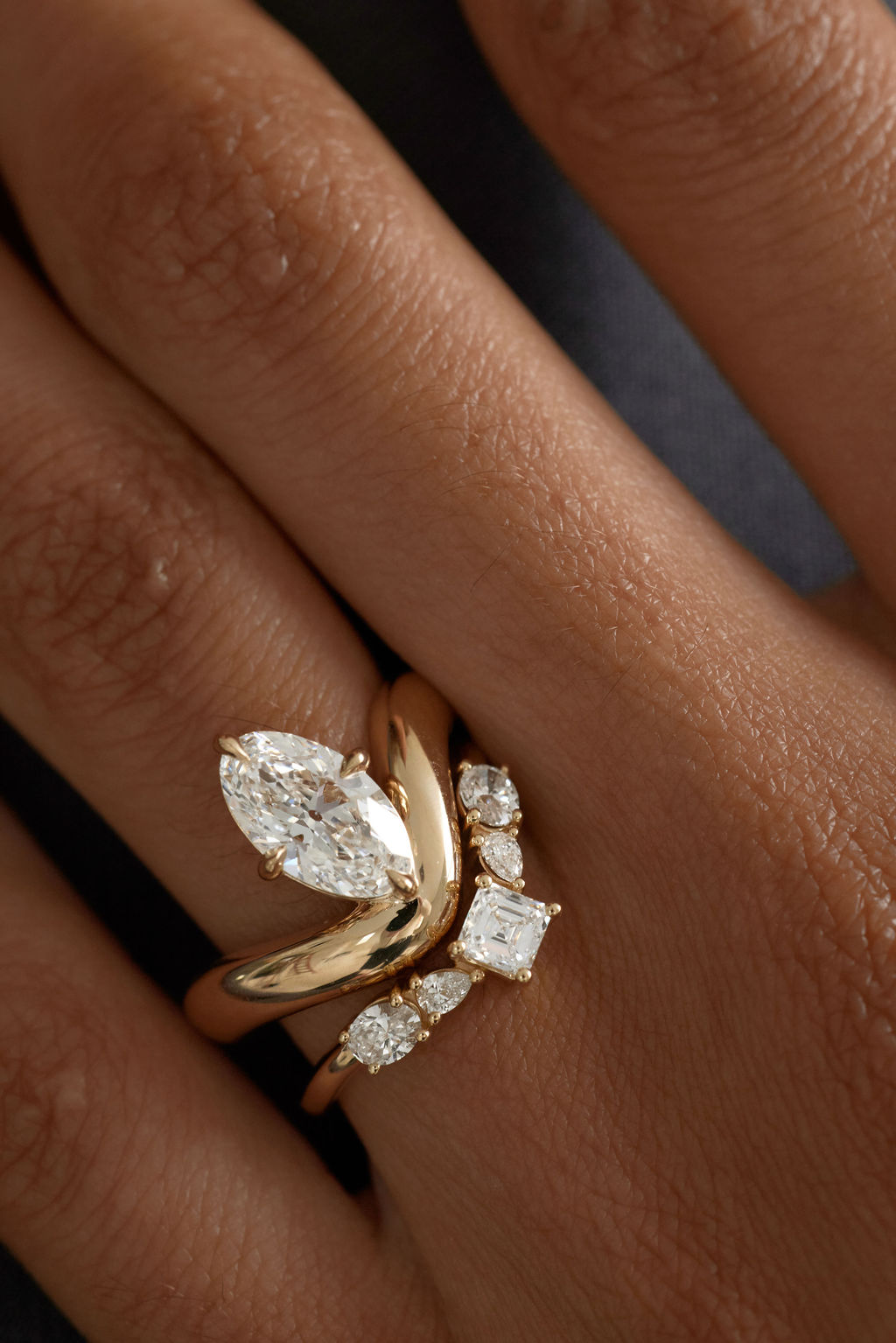 Contour Asscher Band