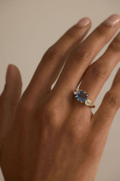 Ceylon Sapphire Three-Stone | OAK