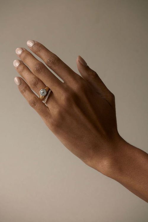 Vale | Two-tone with Bubble Cut Round