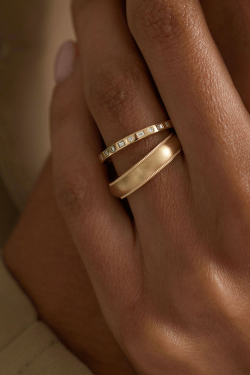 Flush Baguette & Round Band