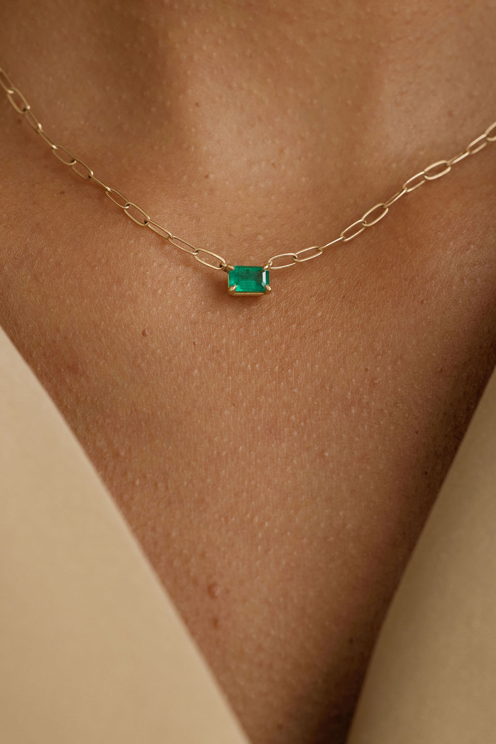 Emerald Solitaire Necklace