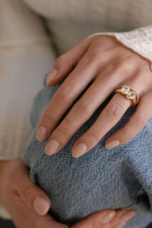 Antique Cut Toi et Moi || OAK