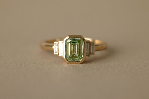 Iris || Green Diamond