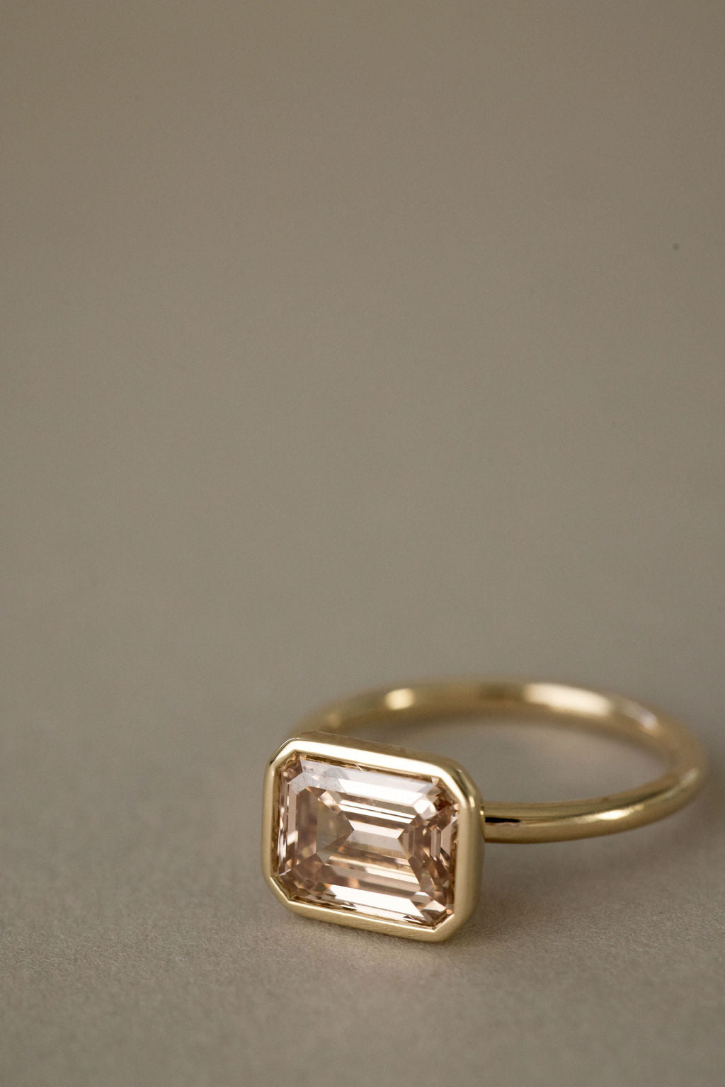 Summit Set | June Deep Champagne Emerald