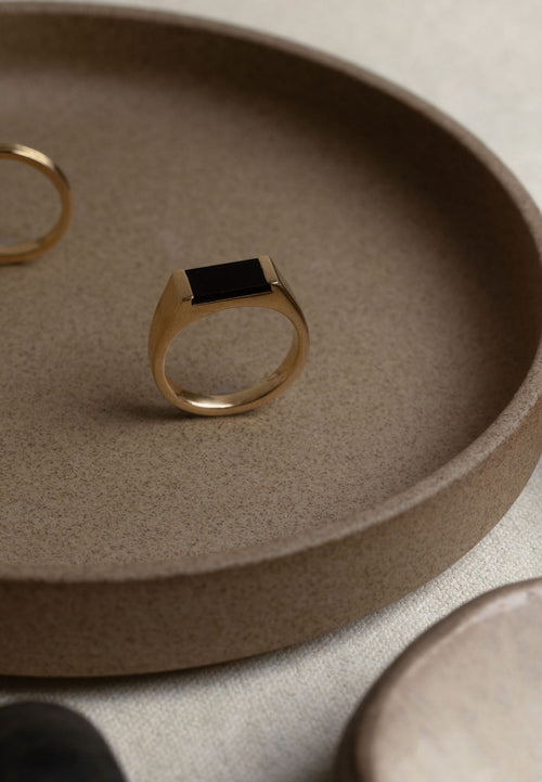 Rectangle Onyx Signet