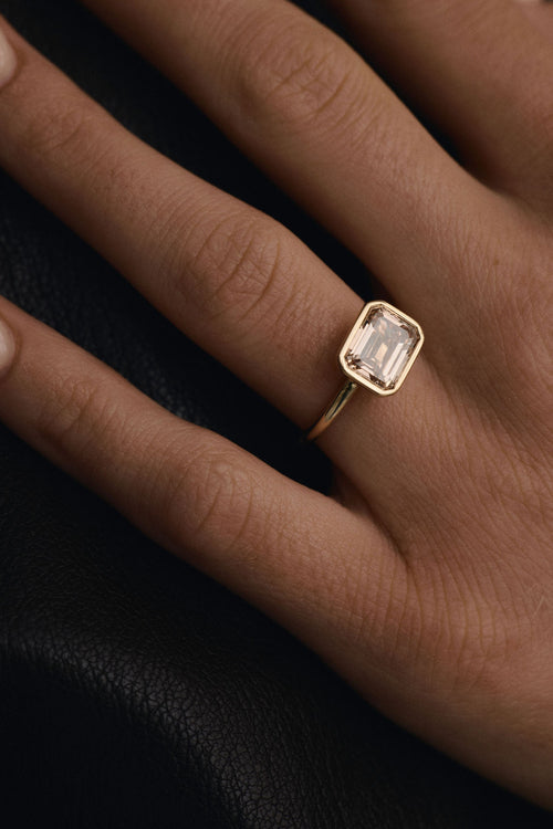 Summit Set | June Deep Champagne Emerald