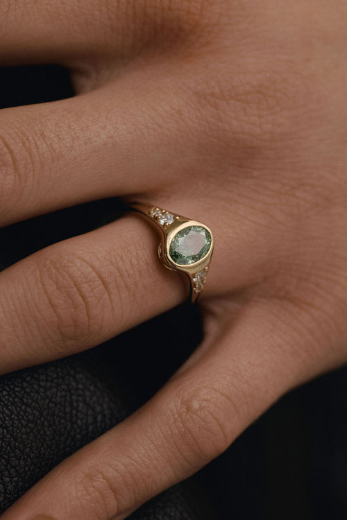 Lea || Green Oval Ready to Ship