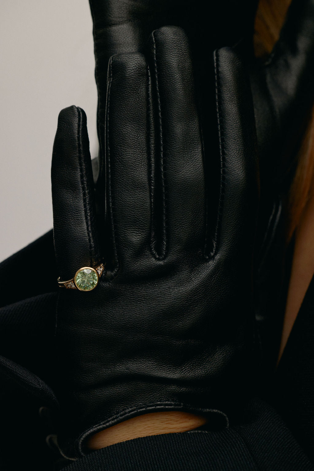 Lea || Green Diamond Round