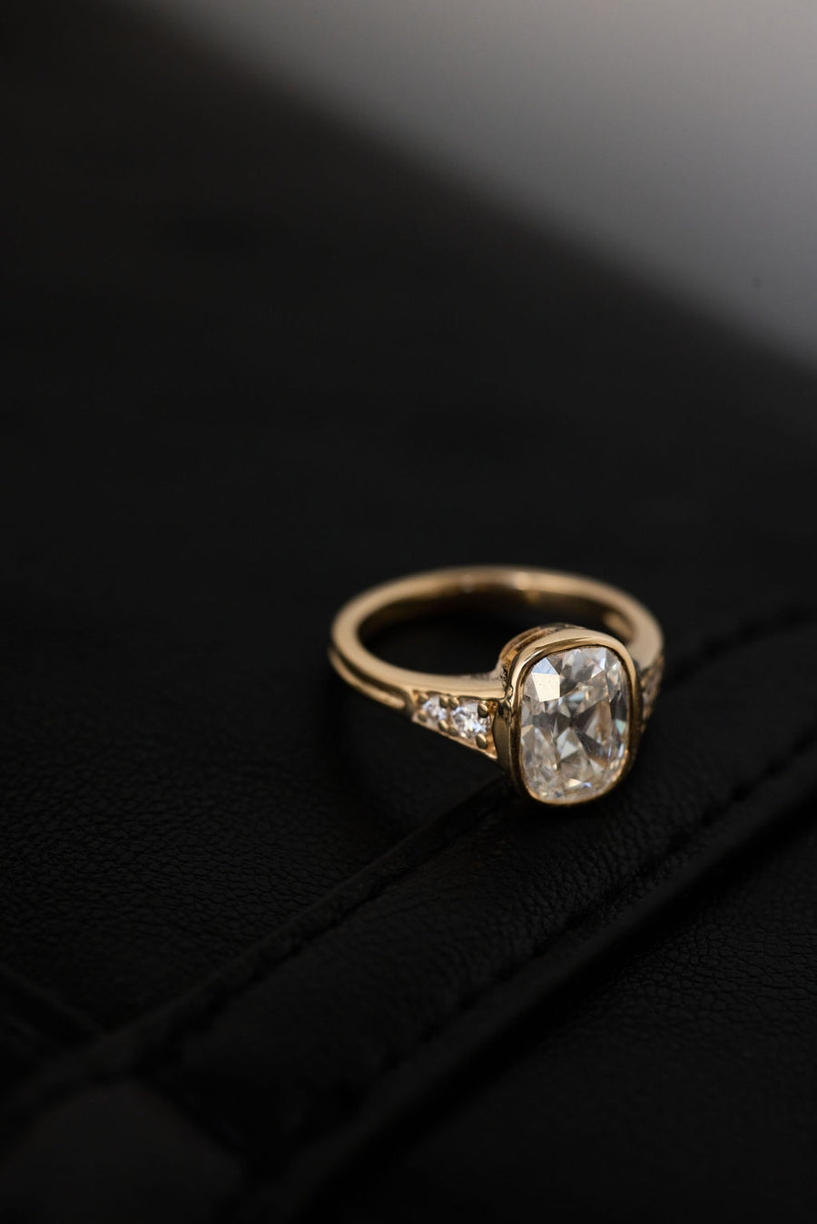 Juned Rind Lea || Antique Cushion Diamond – June Rings