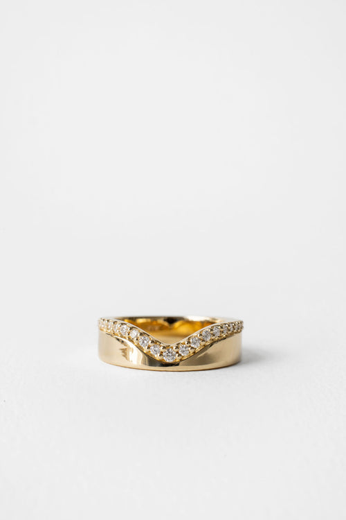 Diamond V Cigar Band