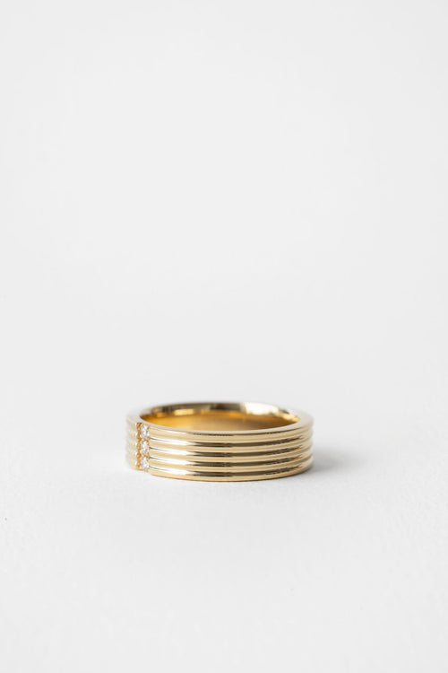 Ridged Diamond Band || Round