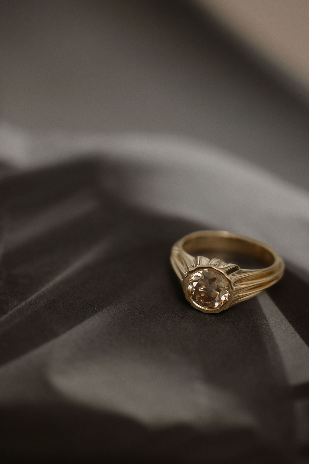 Santi | Euro Cut Champagne