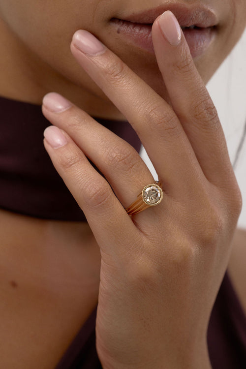 Santi | Euro Cut Champagne