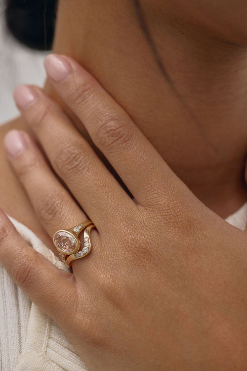 Lea || Champagne Oval