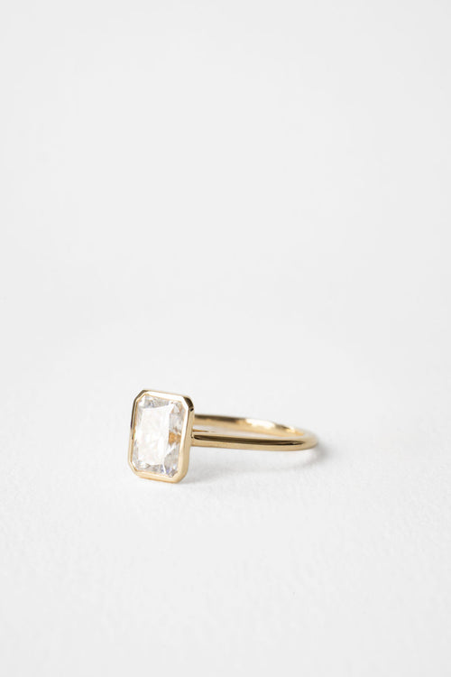 June Bezel || Radiant