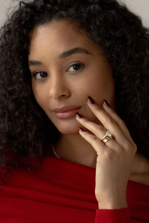 June Solitaire | Antique Cut || Oval