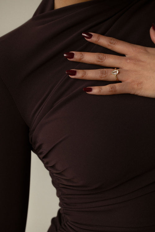 Portrait Pear Solitaire | OAK